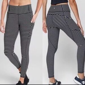 ATHLETA Stripe Contender Tight Blue White Women's Small with Zipper Pockets